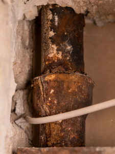 cast iron is a common pipe material found in older homes with a long lifespan